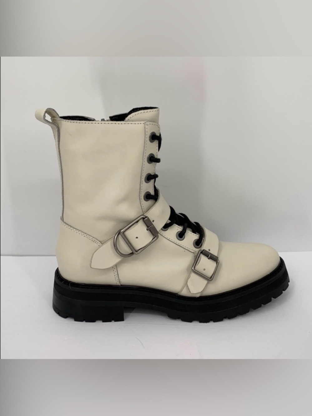 Dolce Vita Ronson combat boot shoe off white cream leather ankle lug chunky 7.5